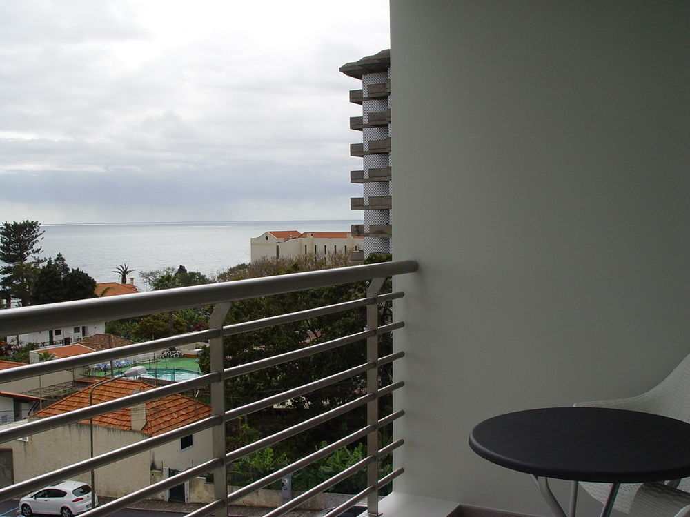 Apartamentos Atlantida Lido Funchal  Ngoại thất bức ảnh